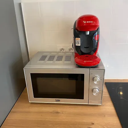 Superbe Climatise Avec Patio *