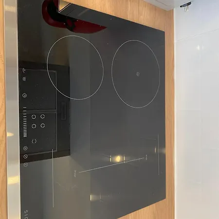 Superbe Climatise Avec Patio