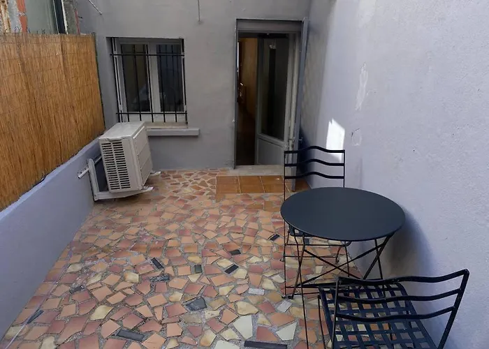 Apartmán Superbe Climatise Avec Patio *